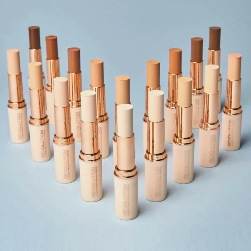 Makeup Revolution Fast Base Stick Foundation
